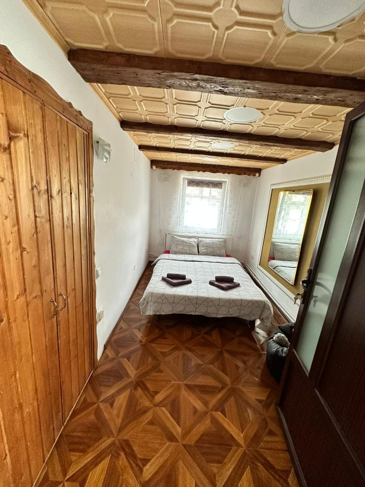 Casa Nicolae Teclu Apartment บราชอฟ ภายนอก รูปภาพ