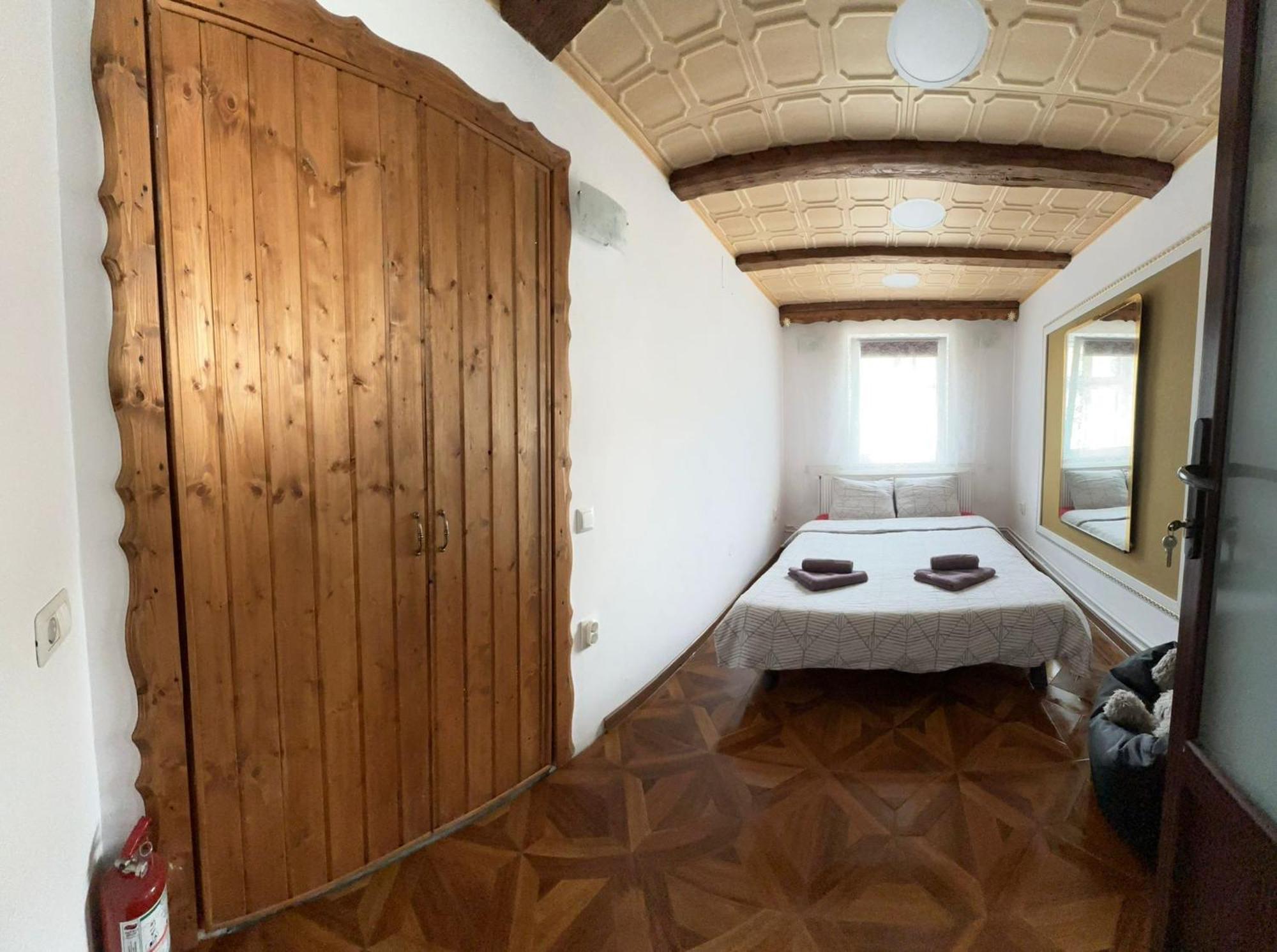 Casa Nicolae Teclu Apartment บราชอฟ ภายนอก รูปภาพ