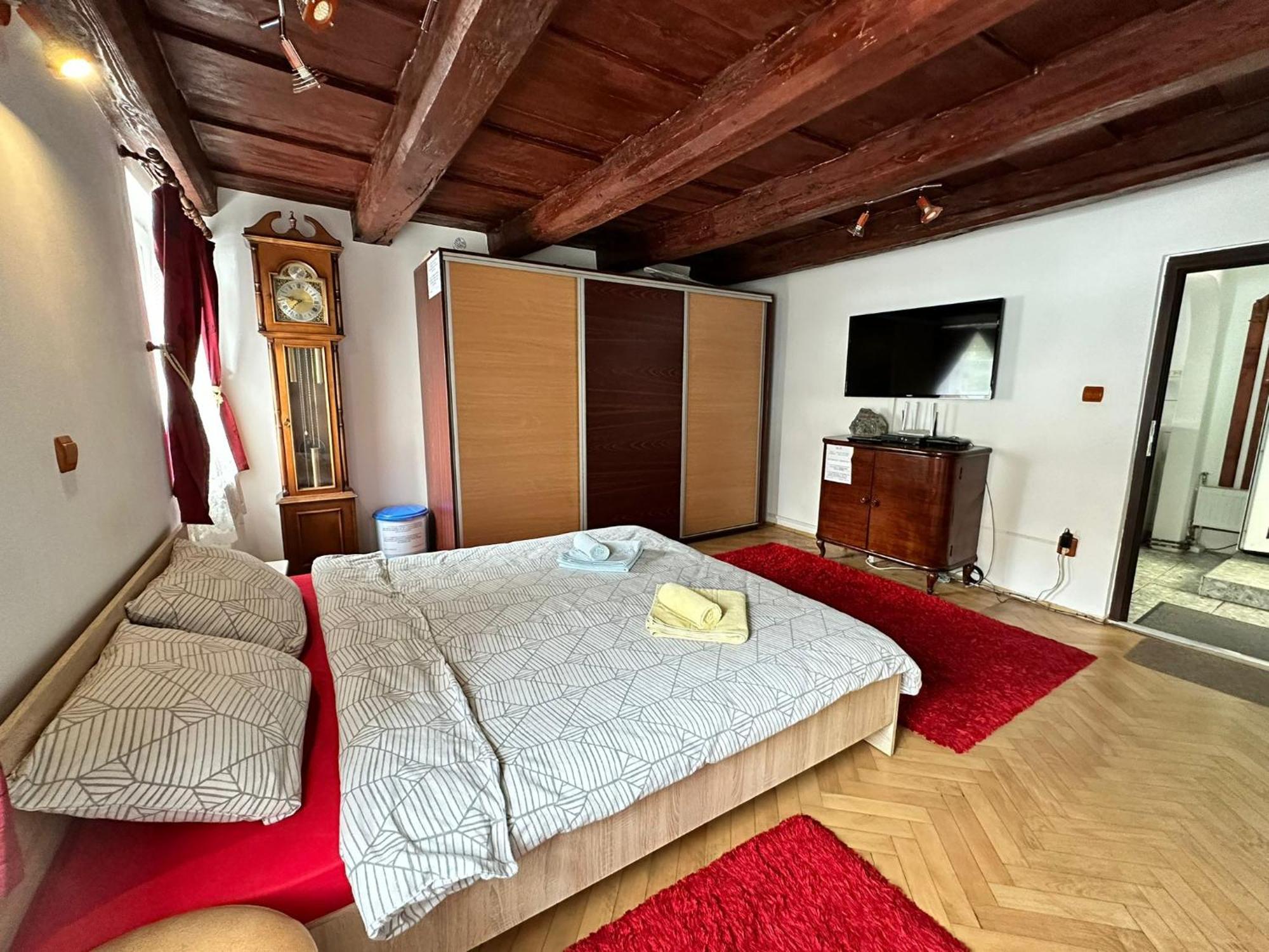 Casa Nicolae Teclu Apartment บราชอฟ ภายนอก รูปภาพ